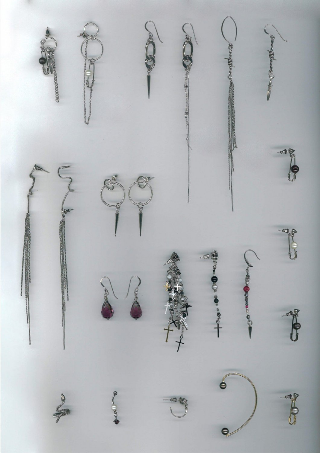 GRUNGY,JAM,WIRE,PROGRE,NAGA CUFF,STITCH,BERRY,JUNK HEAVEN DOT,FLASH,PIN,NAGA'18,GARNET,STEALTH HOOP,GRAVITY